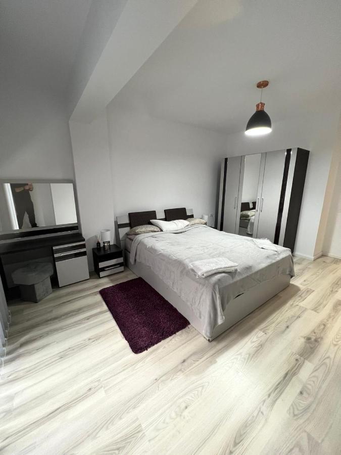 Chic Apartament Complex Inamstro Jassy Zewnętrze zdjęcie
