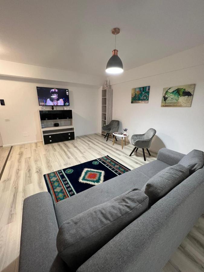 Chic Apartament Complex Inamstro Jassy Zewnętrze zdjęcie
