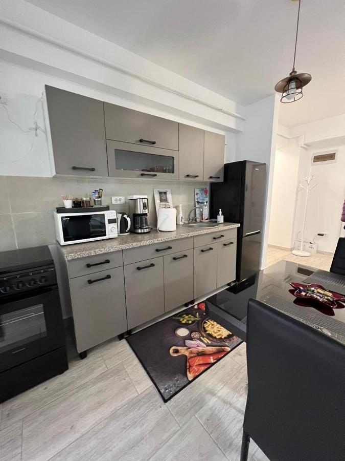 Chic Apartament Complex Inamstro Jassy Zewnętrze zdjęcie